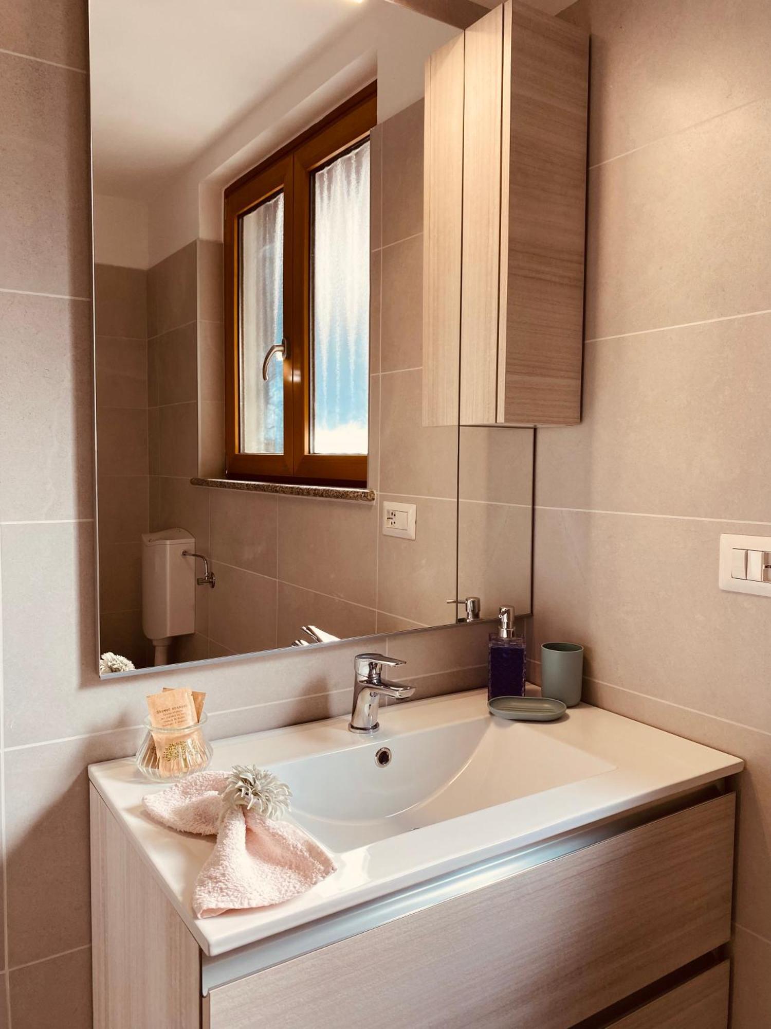 בורגומאנרו Corte 22 B&B E Appartamenti מראה חיצוני תמונה