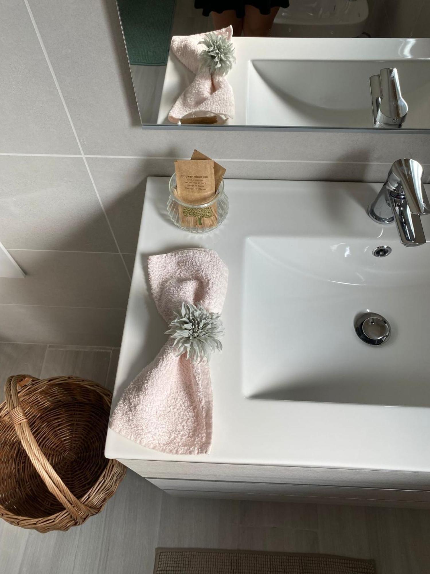 בורגומאנרו Corte 22 B&B E Appartamenti מראה חיצוני תמונה